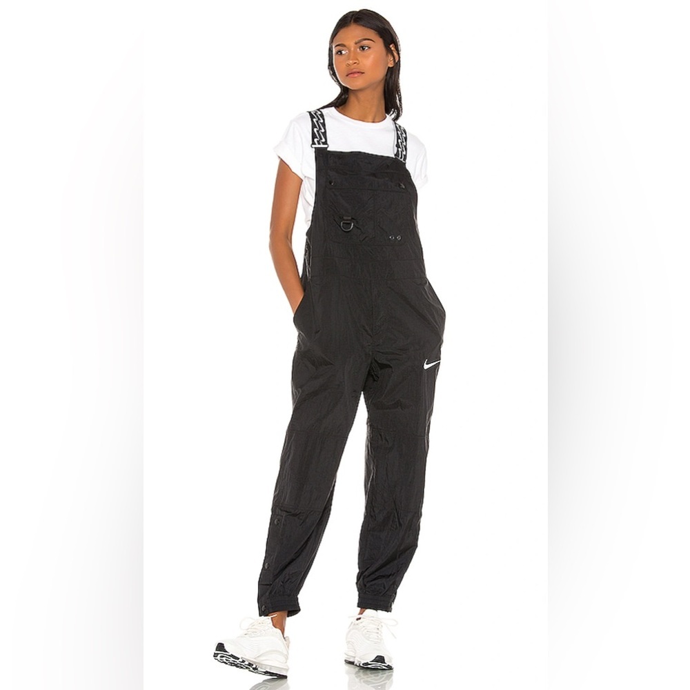 Nike Womens Black Utility Overalls Windbreaker Size Small Adjustable Straps